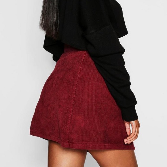 Boohoo Plus Berry Skirt With Buttons - Picture 2 of 9